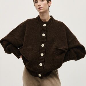 Babaa cardigan no11 earth Brown Wool Button-Up Cardigan - OS